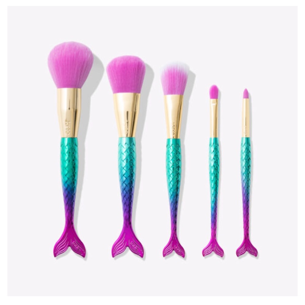 🧜🏽‍♀️ Tarte Mermaid Makeup Brush Set